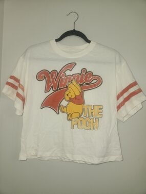 Disney Winnie The Pooh T Shirt Small Adult
